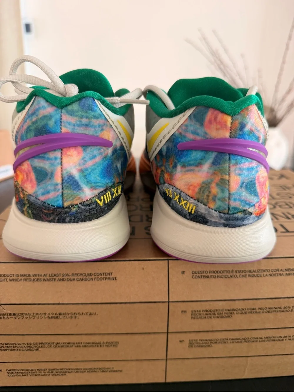 Nike Kyrie 8 Circle of Life Men Size 9.5 Multicolor DQ3840-001 New With Box NIB